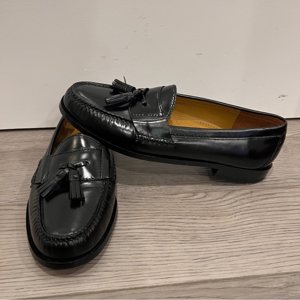 Cole Haan Loafers (Like New)